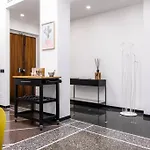 Largodoria - Viaarchivolto, Box Auto Privato Incluso