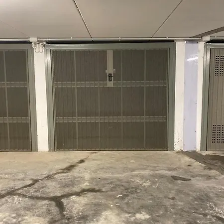 Largodoria - Viaarchivolto, Box Auto Privato Incluso
