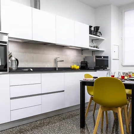 Largodoria - Viaarchivolto, Box Auto Privato Incluso