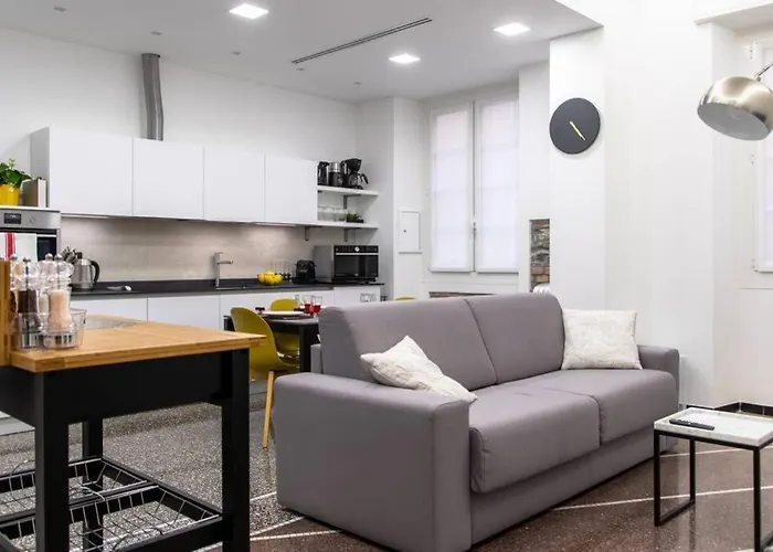 Apartment Largodoria - Viaarchivolto, Box Auto Privato Incluso Albenga