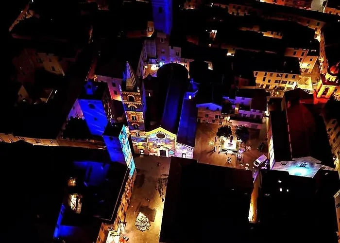 Largodoria - Viaarchivolto, Box Auto Privato Incluso Albenga