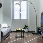 Largodoria - Viaarchivolto, Box Auto Privato Incluso * Albenga