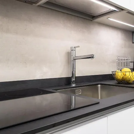 Apartman Largodoria - Viaarchivolto, Box Auto Privato Incluso Albenga