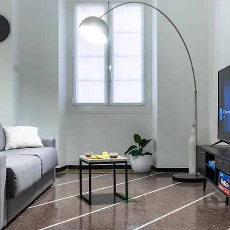 Largodoria - Viaarchivolto, Box Auto Privato Incluso * Albenga