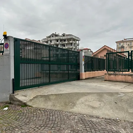 Appartement Largodoria - Viaarchivolto, Box Auto Privato Incluso Albenga
