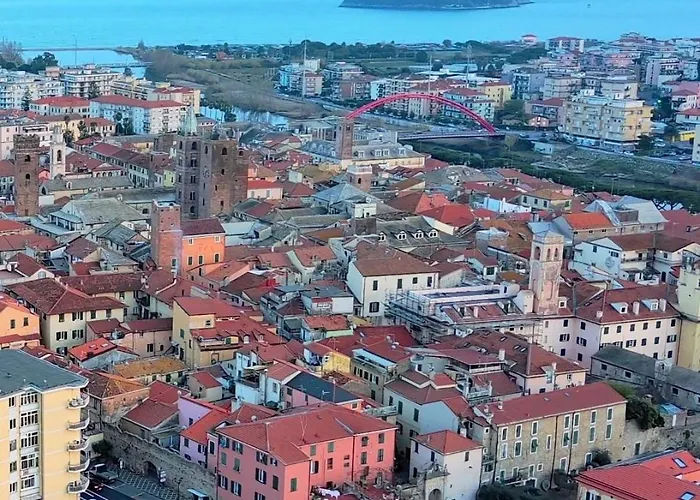 Largodoria - Viaarchivolto, Box Auto Privato Incluso * Albenga